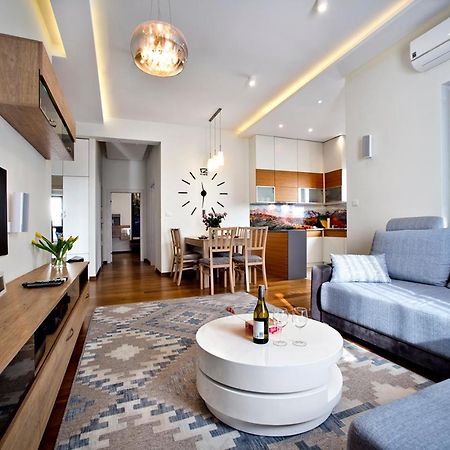 Jana Kazimierza 57 Serviced Apartments Varsovia Exterior foto